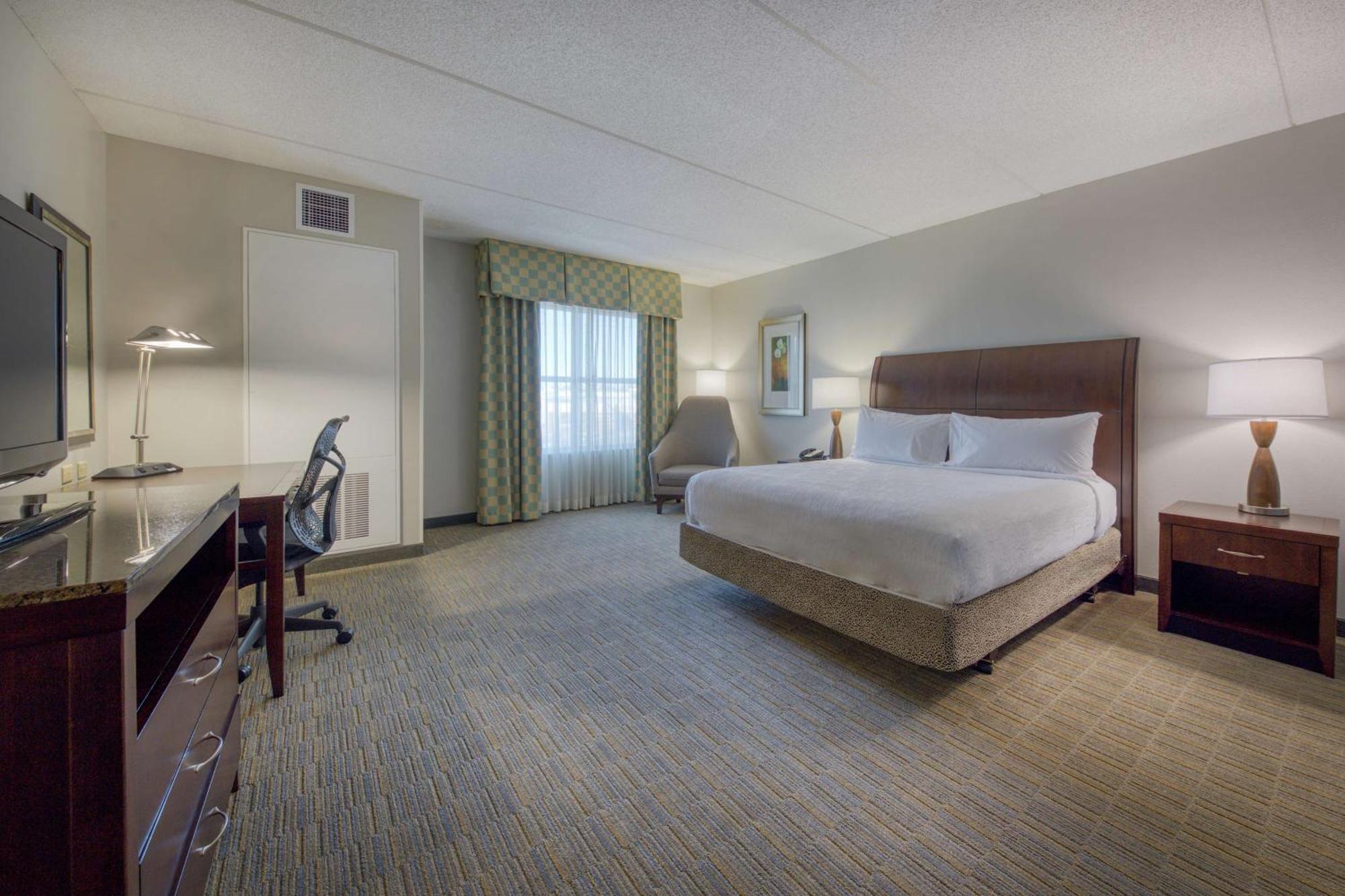Hilton Garden Inn Durham Southpoint Exterior photo